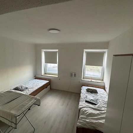 1 Schlafzimmer Apartment Euratsfeld Exteriör bild